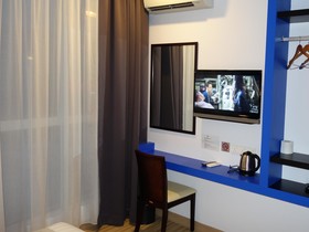One Avenue Hotel