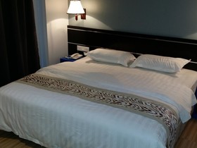 One Avenue Hotel