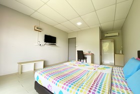 OYO Home 90318 Tambunan Nature Lodge