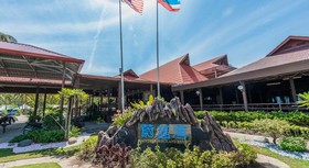 Western Beach Resort