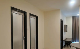 Ambassador Residence by ZEN Rooms