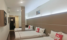 Ambassador Residence by ZEN Rooms