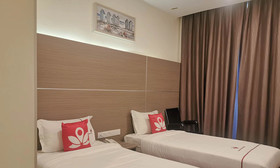 Ambassador Residence by ZEN Rooms