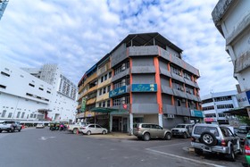 OYO 90207 Sir Inn