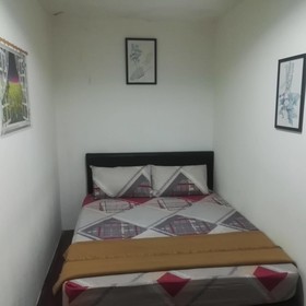 Backpacker's Stay