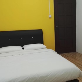 Backpacker's Stay