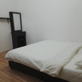 Backpacker's Stay