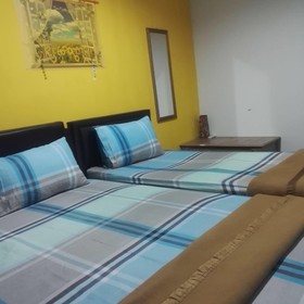 Backpacker's Stay