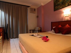 Culture Inn