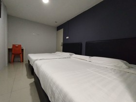 Marina World by OYO Rooms