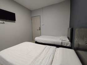 Marina World by OYO Rooms