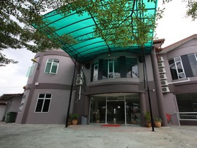 Place2Stay @ Kenyalang