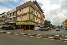 OYO 90223 Bright Inn Homestay
