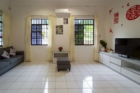 Oyo 90233 Joyful Homestay Miri