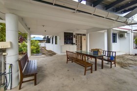 Oyo 90233 Joyful Homestay Miri