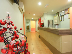 Highway Inn by OYO Rooms