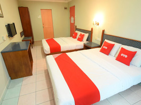 Highway Inn by OYO Rooms