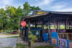 Iftitah Restaurant & Resort by Oyo Rooms