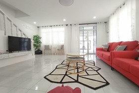 OYO Home 90189 Sibu Wedding Homestay2u