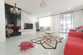 OYO Home 90189 Sibu Wedding Homestay2u