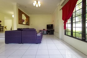 OYO HOME 90241 Villa Home Sibu