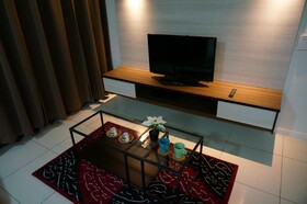 M City by St Nomad