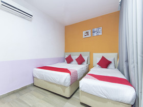 City Boutique Hotel by OYO Rooms