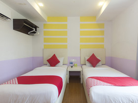 City Boutique Hotel by OYO Rooms