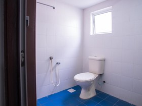Avatarr Hotel by OYO Rooms