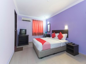 OYO 473 Comfort Hotel 2