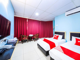 Hotel 22 Northport by OYO Rooms