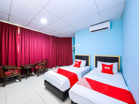 Hotel 22 Northport by OYO Rooms