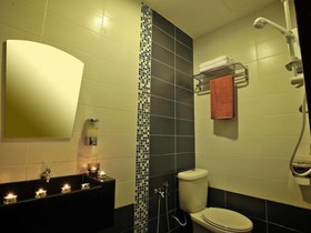 Sea Lion Hotel