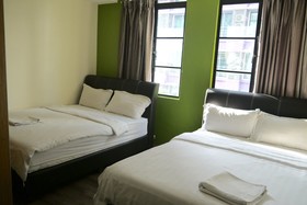 33 Star Hotel