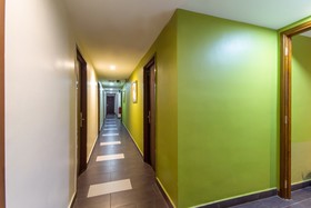 33 Star Hotel