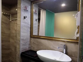 77 Boutique Hotel