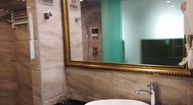 77 Boutique Hotel