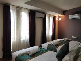 77 Boutique Hotel