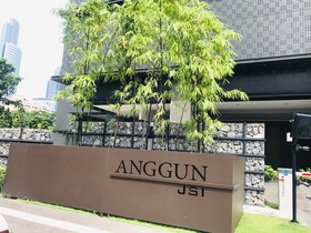 7Stonez Anggun Suites