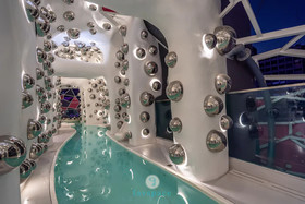 Arte Plus by FavSpace