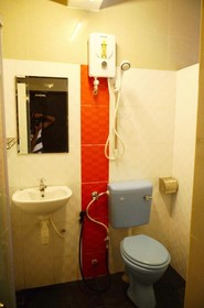 Aura Hotel