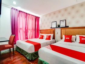 Bjorn Hotel by OYO Rooms