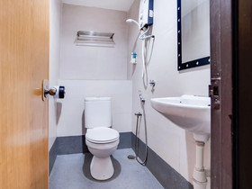 Bjorn Hotel by OYO Rooms