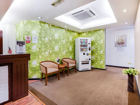 Bjorn Hotel by OYO Rooms