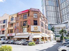 Bjorn Hotel by OYO Rooms