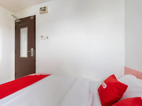 Budget Star Hotel by OYO Rooms