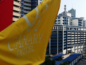 Canary Hotel