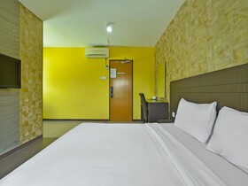 Capital O 90788 New Hotel 33 Permaisuri