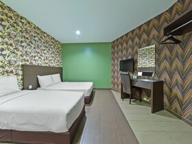 Capital O 90788 New Hotel 33 Permaisuri