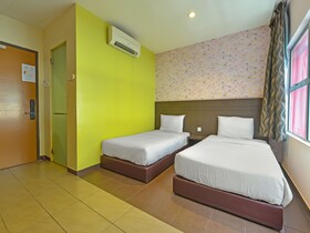 Capital O 90788 New Hotel 33 Permaisuri